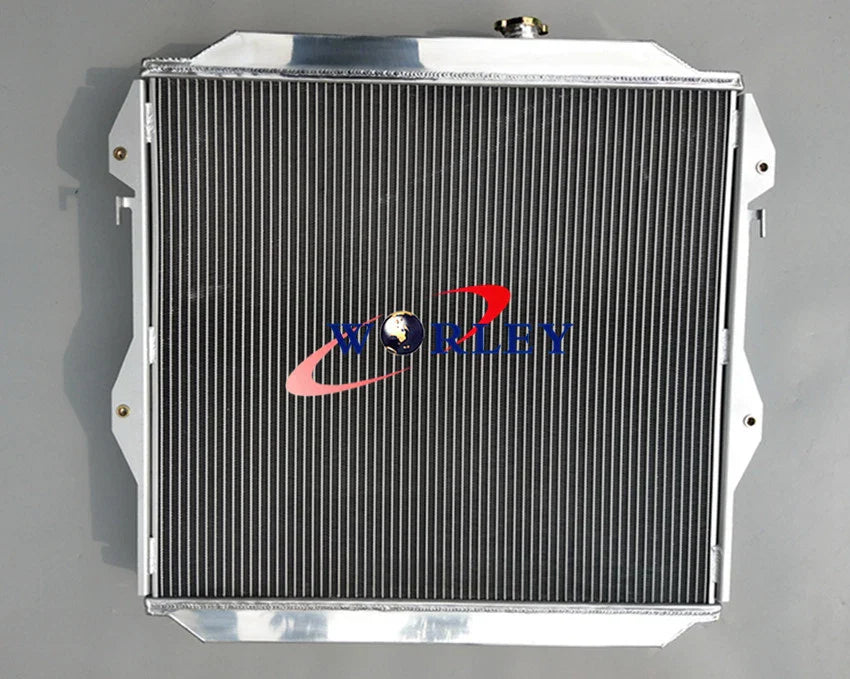 3 Row Radiator + Fan for Toyota Hilux Surf KZN185 KZJ90 KZJ95 (1996-2002)