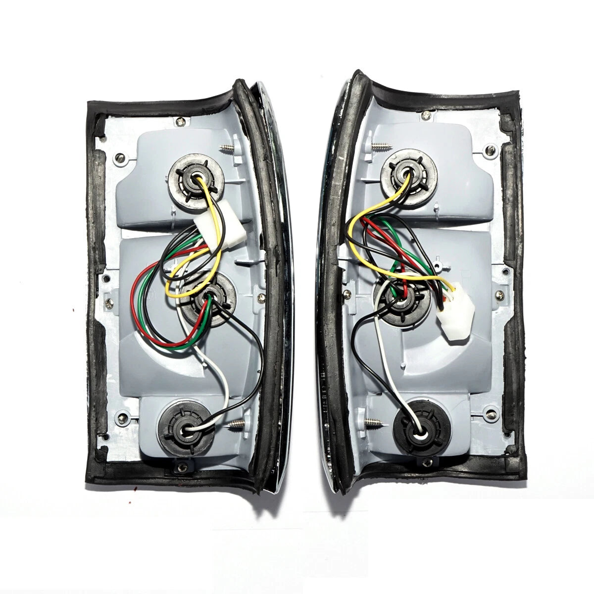 Chrome Tail Lightset for Mazda B Series Bravo B2000 B2200 B2500 1986-1997