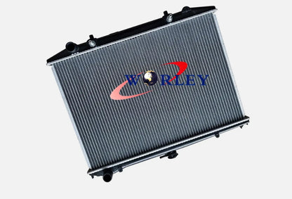 Radiator for Nissan Navara D21 (1986–1997)